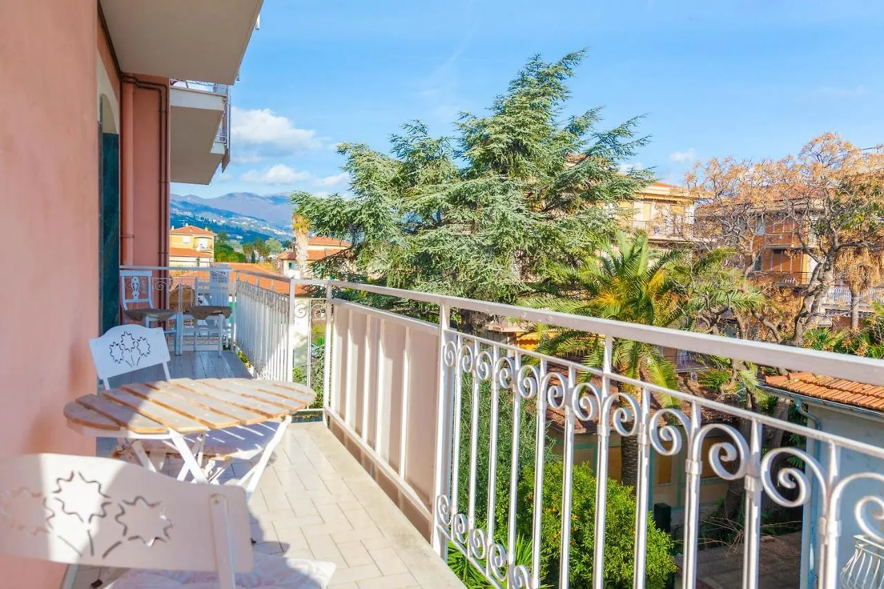 Eveten Apartments - Diano Marina 0*,